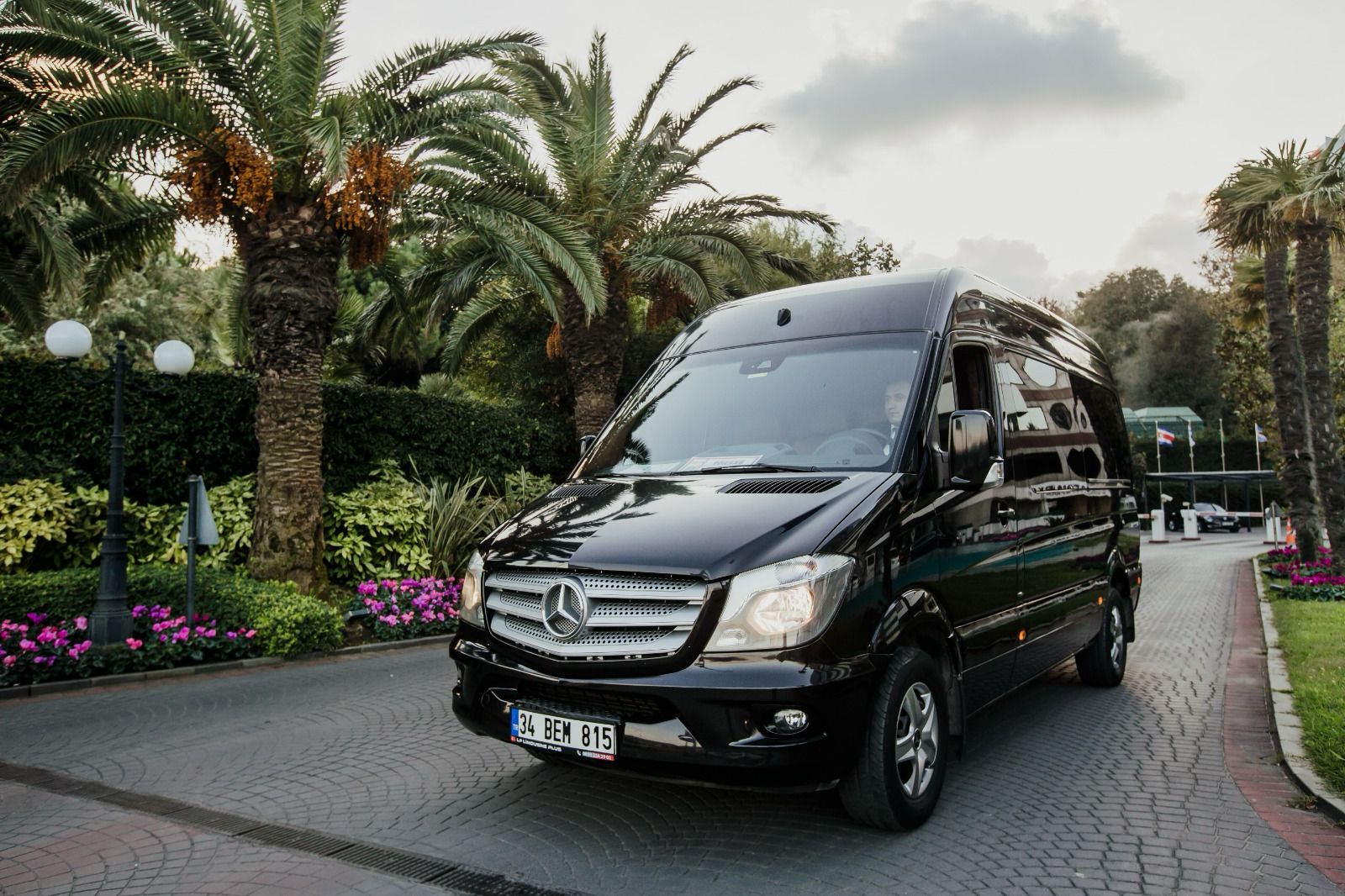 Mercedes Sprinter 4